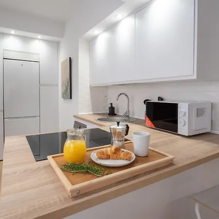 Bhost - Hinojo Apartment *